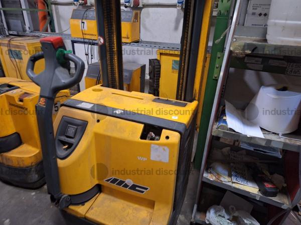 20#9825 Sollevatore elettrico Jungherinrich in vendita - foto 1