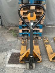 Transpallet manuale - Lotto 24 (Asta 9825)
