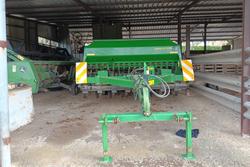John Deere 1590 Seeder - Lot 0 (Auction 9828)