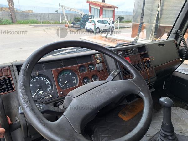 1#9829 Autocarro Iveco 120E18 in vendita - foto 3