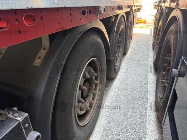 15#9839 Semirimorchio Shwarzmueller in vendita - foto 3