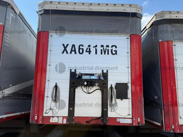 Rimorchi e semirimorchi in vendita