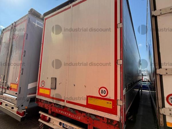 Rimorchi e semirimorchi in vendita