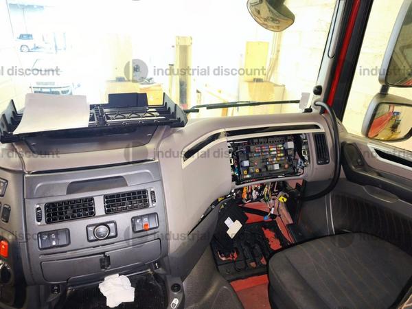 57#9839 Trattore stradale  Daf in vendita - foto 9