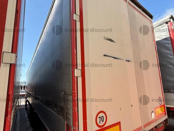 Rimorchi e semirimorchi in vendita