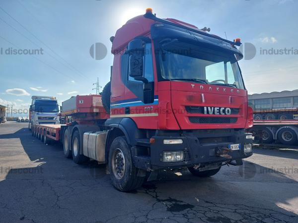 11#9846 Trattore stradale Iveco in vendita - foto 2