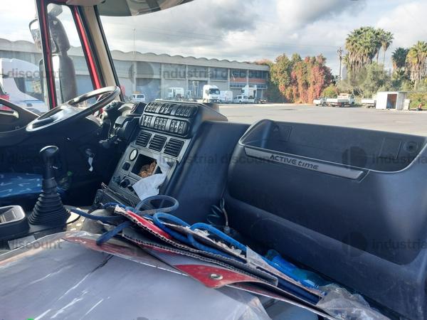 11#9846 Trattore stradale Iveco in vendita - foto 6