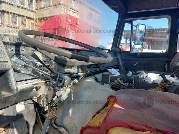 12#9846 Trattore stradale Iveco in vendita - foto 7