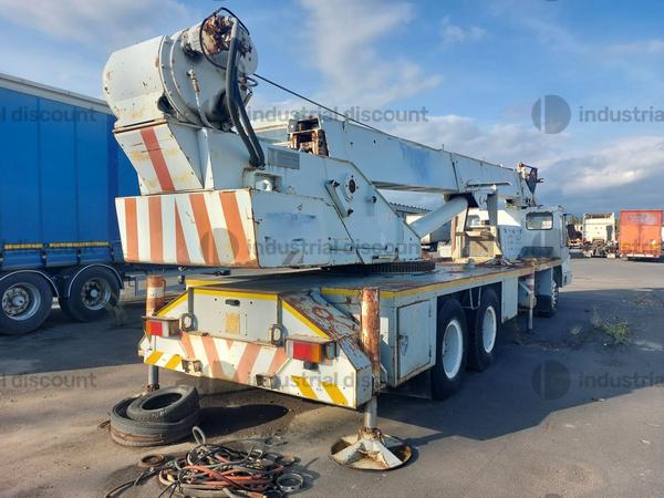 15#9846 Macchina operatrice semovente Grove in vendita - foto 3