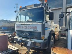 Trattore stradale Iveco - Lotto 16 (Asta 9846)