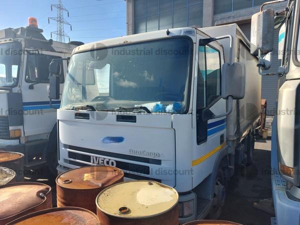 17#9846 Autocarro Iveco in vendita - foto 1