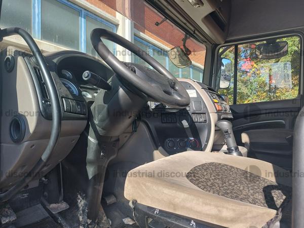 19#9846 Trattore stradale DAF in vendita - foto 6