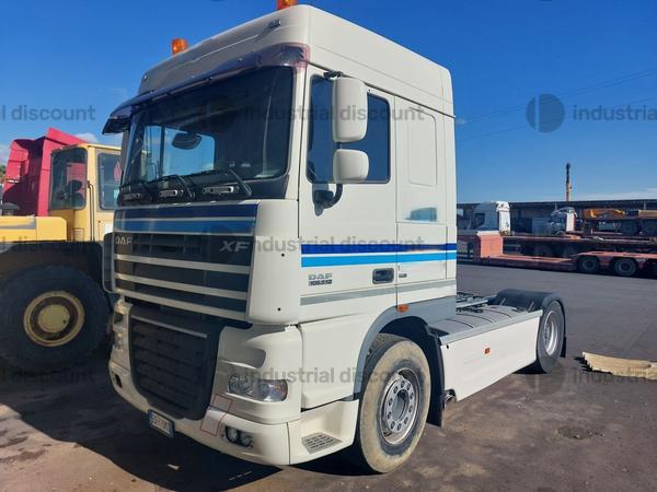 20#9846 Trattore stradale DAF in vendita - foto 2