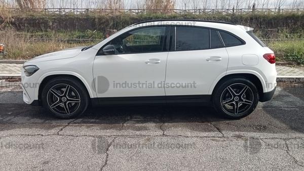 2#9847 Autovettura Mercedes GLA 200 in vendita - foto 2