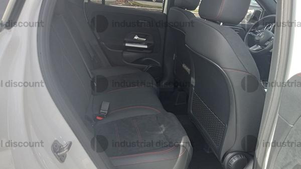 2#9847 Autovettura Mercedes GLA 200 in vendita - foto 11