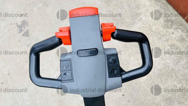 13#9851 FREUTEK NNT0019 Transpallet elettrico 1500 kg - 115mm in vendita - foto 10