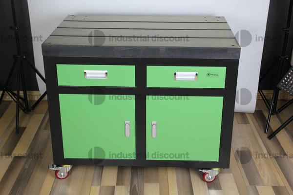 Attrezzatura officina in vendita