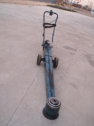 Cric elettrico lungo per sollevamento pullman - Lotto 12 (Asta 9854)