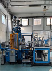 Turra Cigno 30 20 vertical injection press - Lot 3 (Auction 9856)