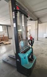 Baoli KBS 12 electric pallet truck - Lot 1 (Auction 9862)