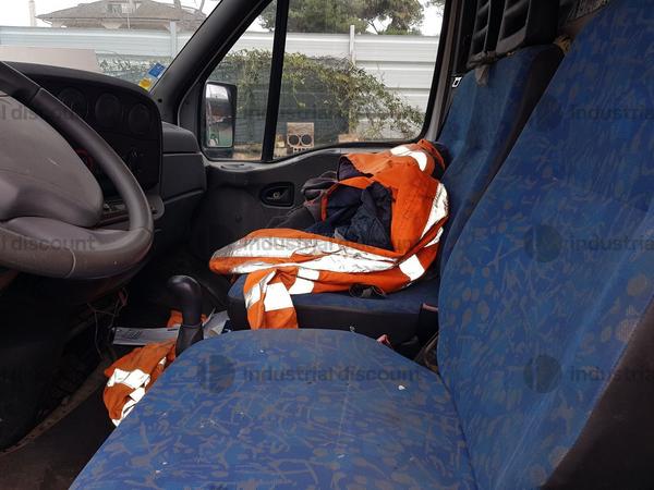2#9863 Furgone Iveco Daily in vendita - foto 6