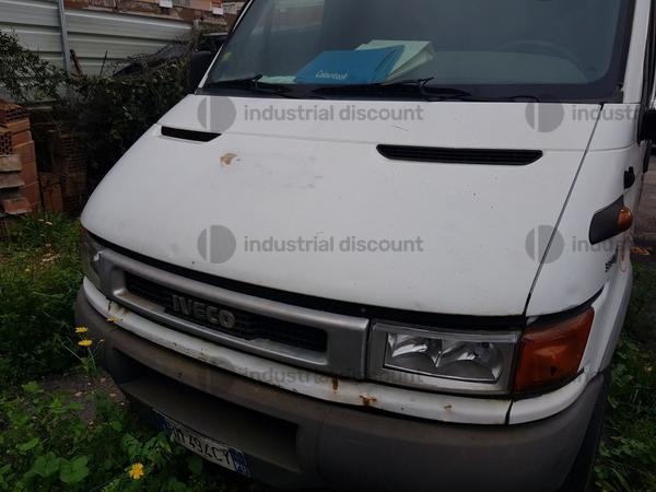 2#9863 Furgone Iveco Daily in vendita - foto 12