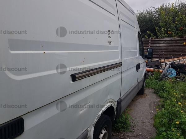 2#9863 Furgone Iveco Daily in vendita - foto 18