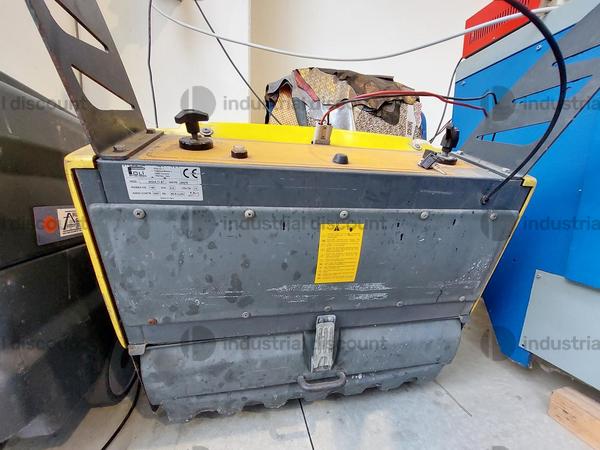 13#9875 Lavapavimenti, Spazzatrice,Transpallet elettrico in vendita - foto 8