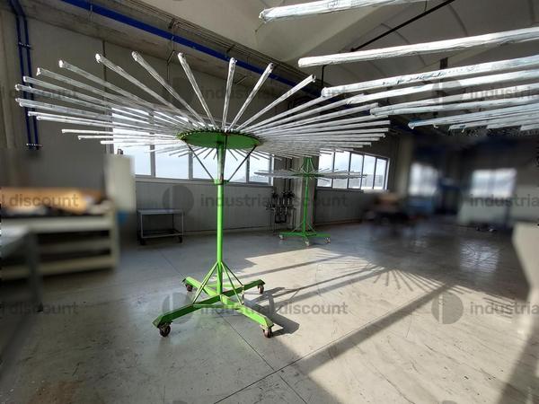 Varie rifinitura tessuti in vendita