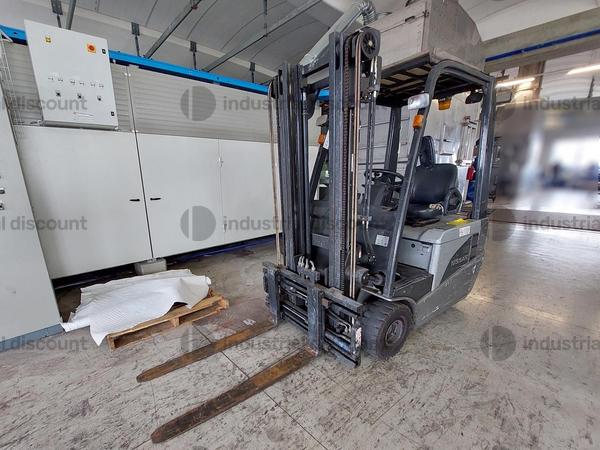 21#9875 Carrello sollevatore Nissan in vendita - foto 7