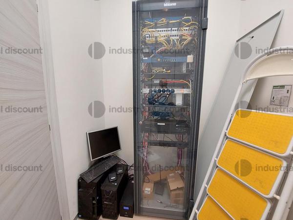 26#9875 Arredi e attrezzature d'ufficio in vendita - foto 18