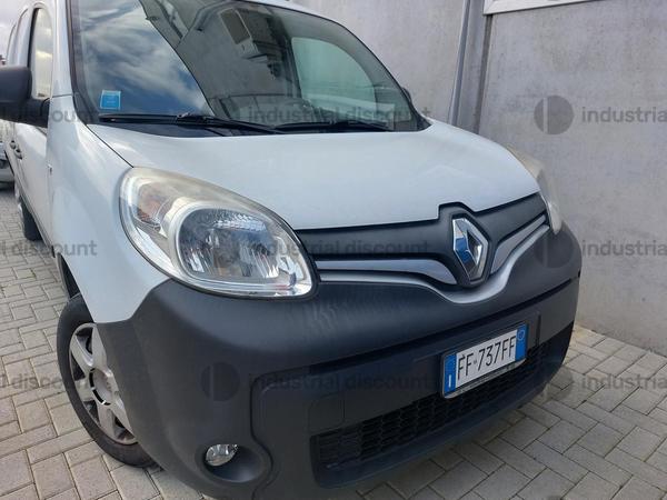 28#9875 Furgone Renault in vendita - foto 2