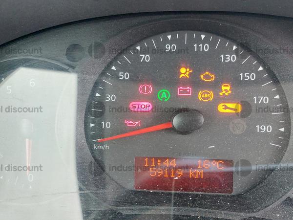 28#9875 Furgone Renault in vendita - foto 6