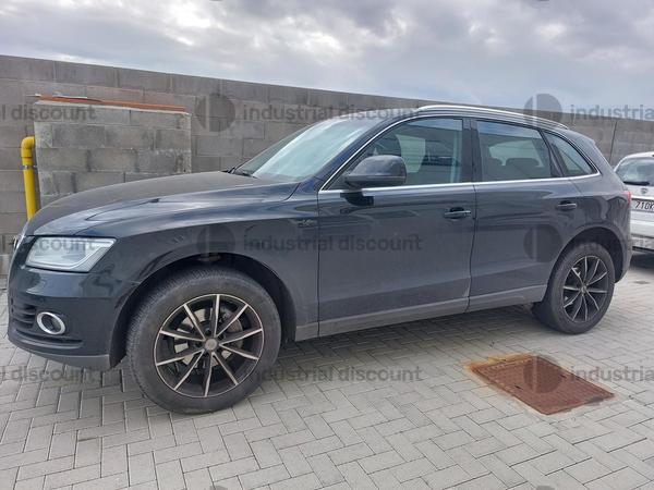 29#9875 Autovettura Audi Q5 in vendita - foto 8