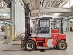 Mezzi di sollevamento e auto BMW Audi Iveco e Land Rover - Lotto 0 (Asta 9878)