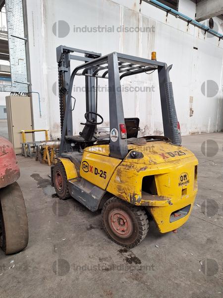 42#9878 Mezzi di sollevamento e spazzatrice in vendita - foto 7