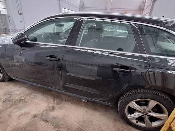 61#9878 Autovettura Audi A4 in vendita - foto 6