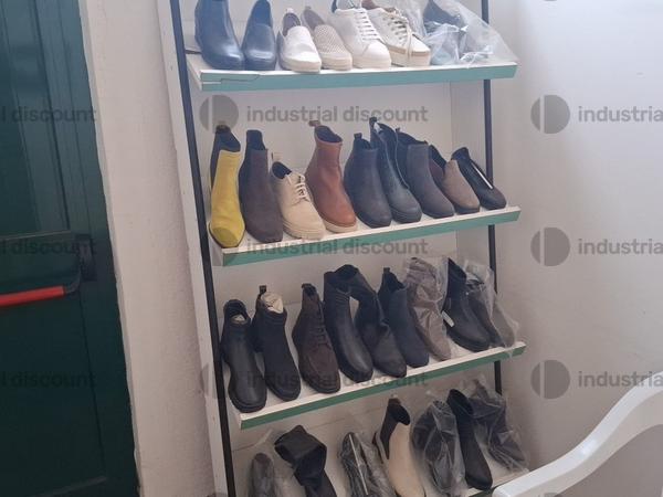 14#9883 Arredamento ed attrezzature per laboratorio calzaturiero in vendita - foto 57