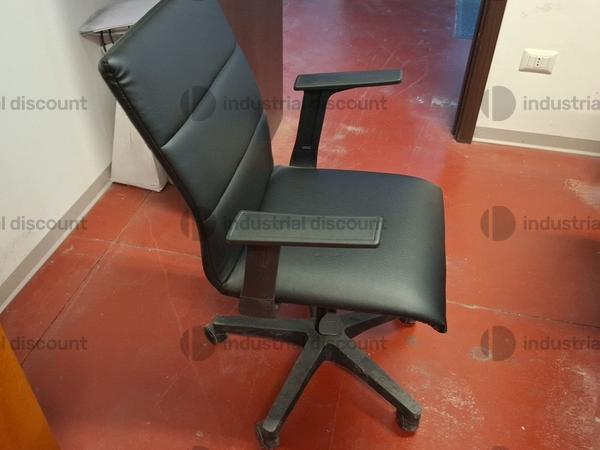 14#9883 Arredamento ed attrezzature per laboratorio calzaturiero in vendita - foto 69