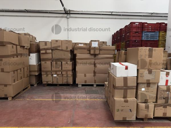 2#9883 Calzature e tomaie in vendita - foto 2