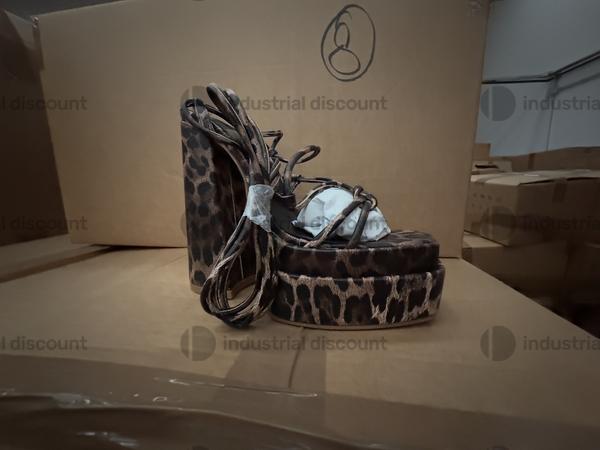 2#9883 Calzature e tomaie in vendita - foto 4