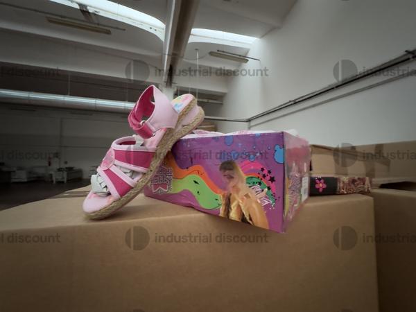 2#9883 Calzature e tomaie in vendita - foto 9