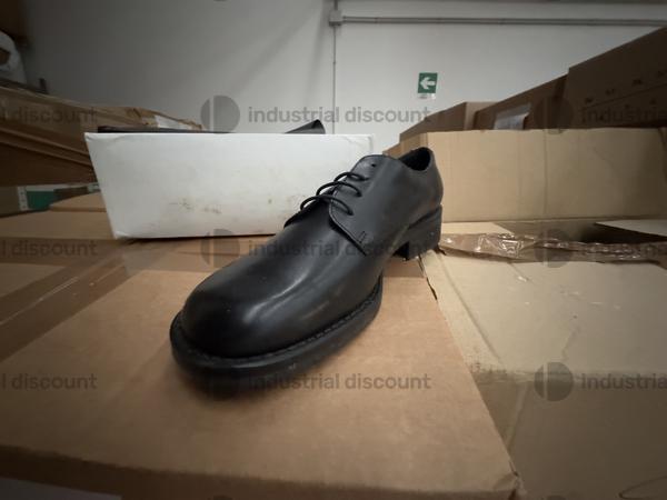 2#9883 Calzature e tomaie in vendita - foto 11