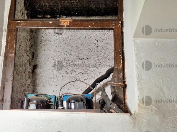 1#9887 Attrezzature ed arredo per ristorazione in vendita - foto 25