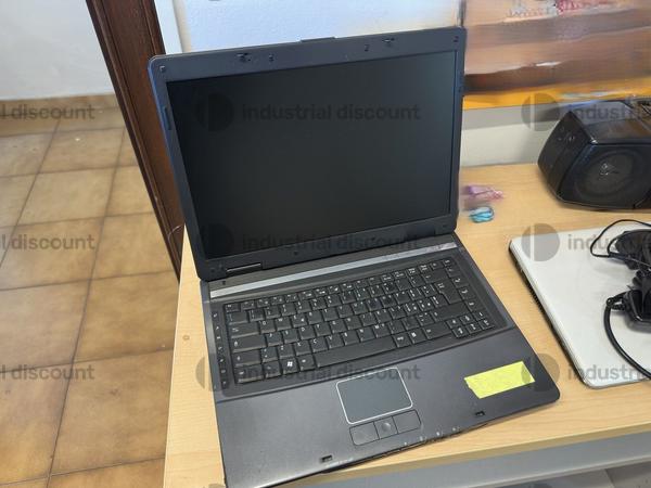 11#9894 Arredamento ed elettronica da ufficio in vendita - foto 33