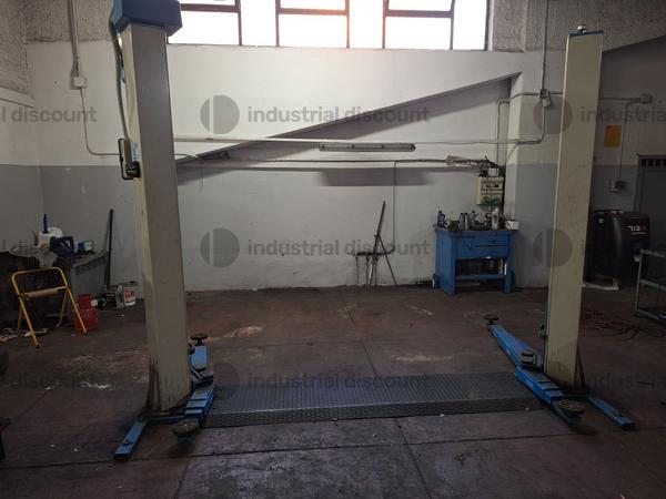 4#9895 Ponte sollevatore a 2 colonne OMCN in vendita - foto 1