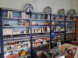 Ricambi, scaffalature e attrezzature varie - Lotto 5 (Asta 9895)