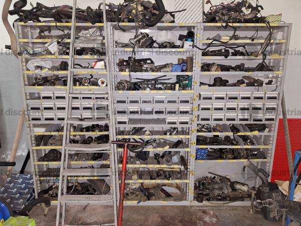 8#9895 Attrezzatura per officina in vendita - foto 1