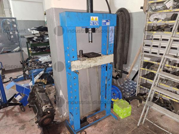 8#9895 Attrezzatura per officina in vendita - foto 7