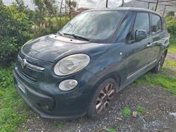Autovettura FIAT 500L  Trattore per semirimorchio Renault Magnum 470 - Lotto 0 (Asta 9896)
